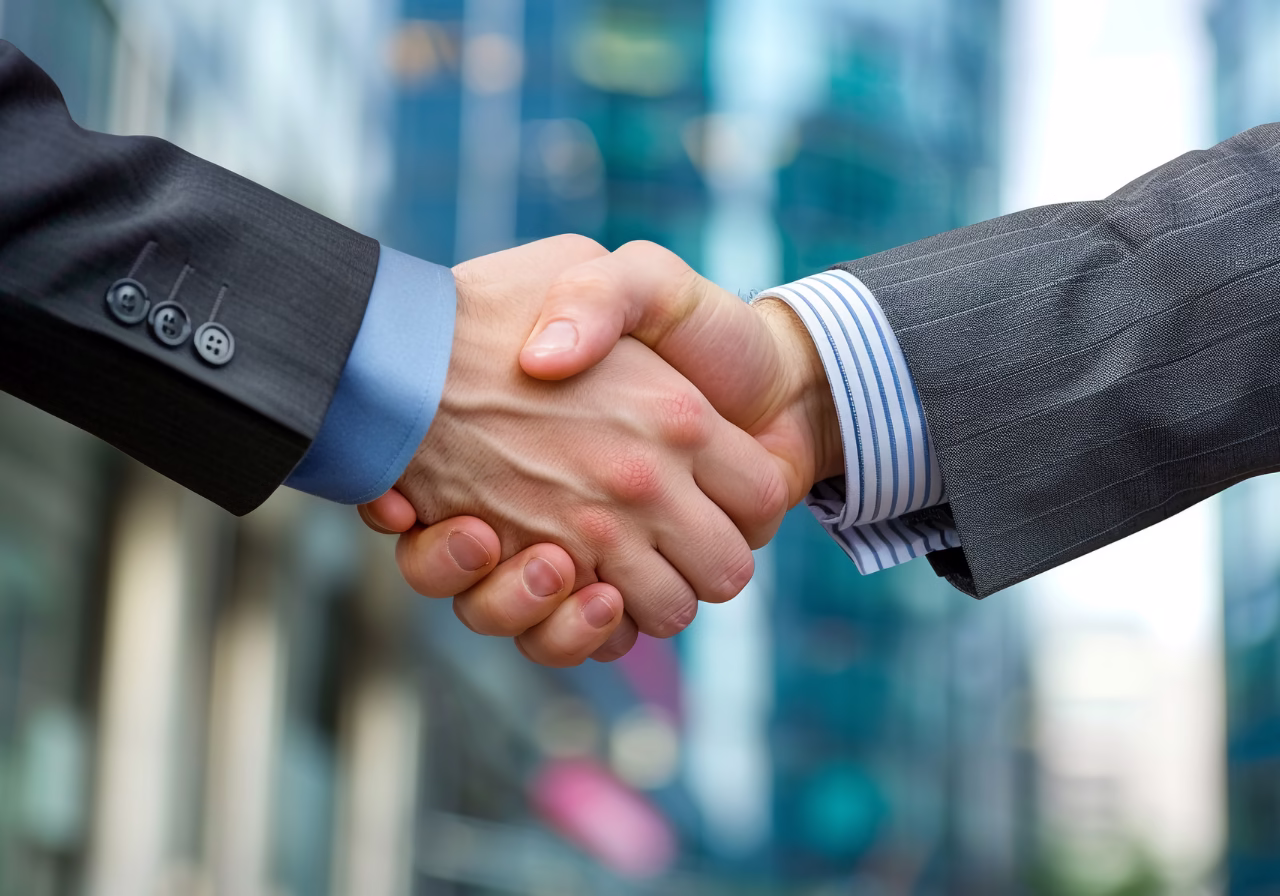 Co-Managed IT Services for Mid-Sized Companies in Tampa Bay: A hybrid IT solution for scalable business growth