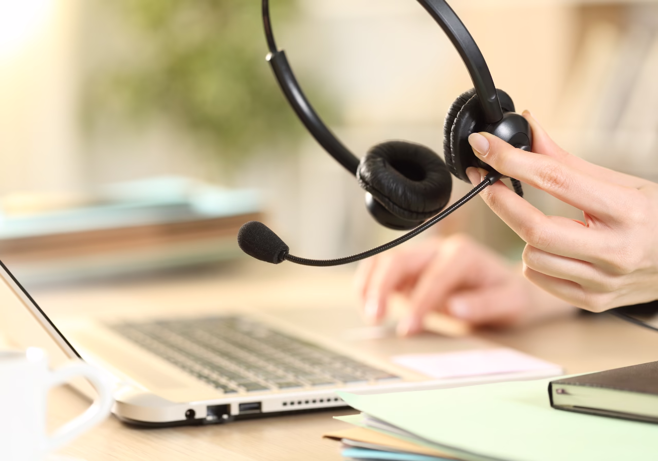 VoIP benefits for law firms: enhancing communication efficiency and client satisfaction.