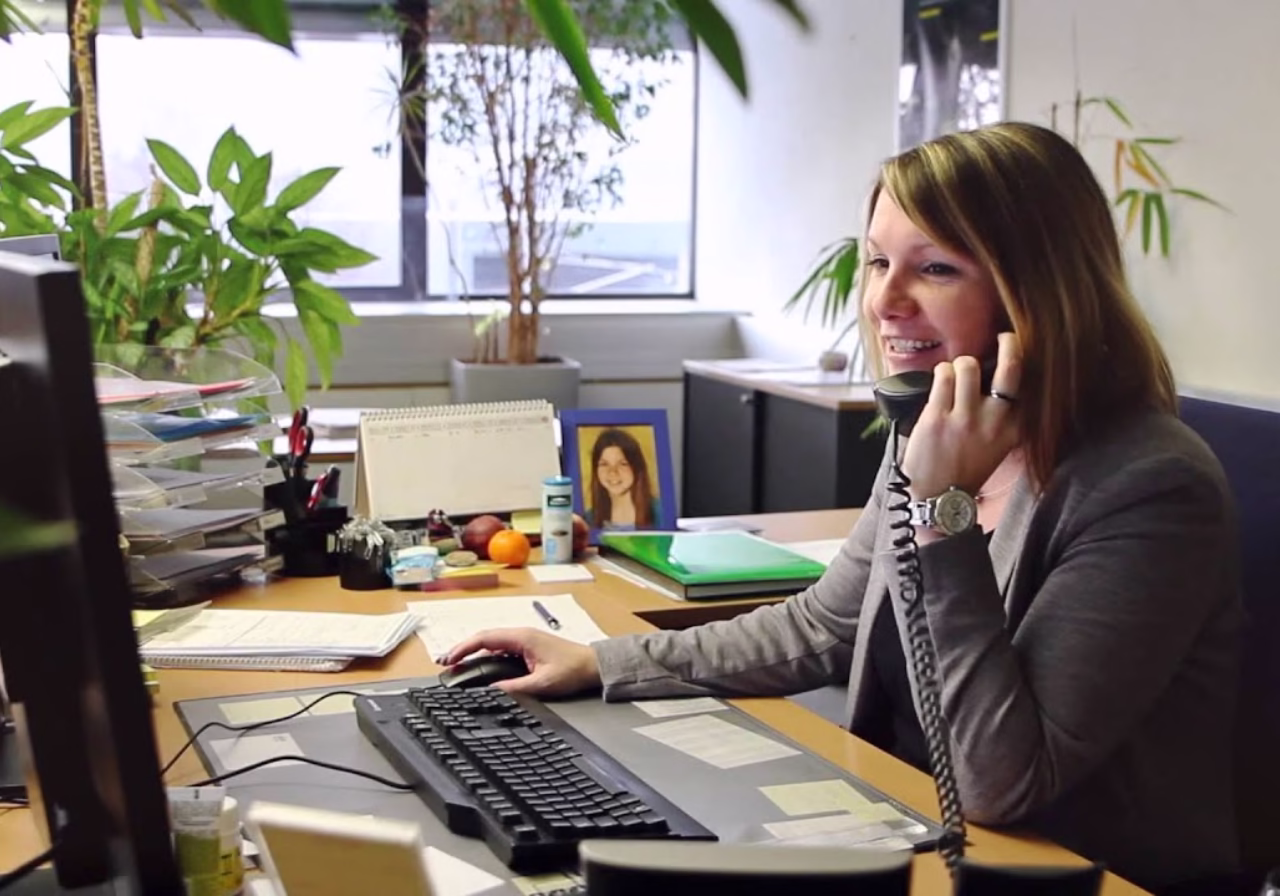 Call analytics and reporting tools: Key 2025 VOIP features for data-driven decisions